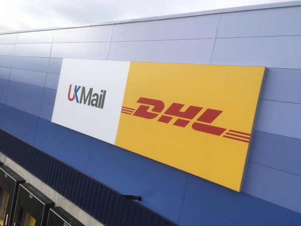 flexface signs, large signs, industrial signs, warehouse sign
